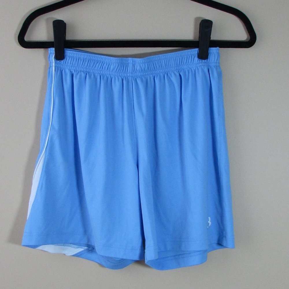 Under Armour 7 in Shorts